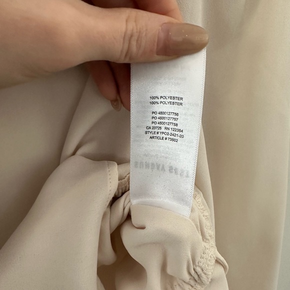 Aritzia Sunday Best Kimberly Blouse - Picture 6 of 6